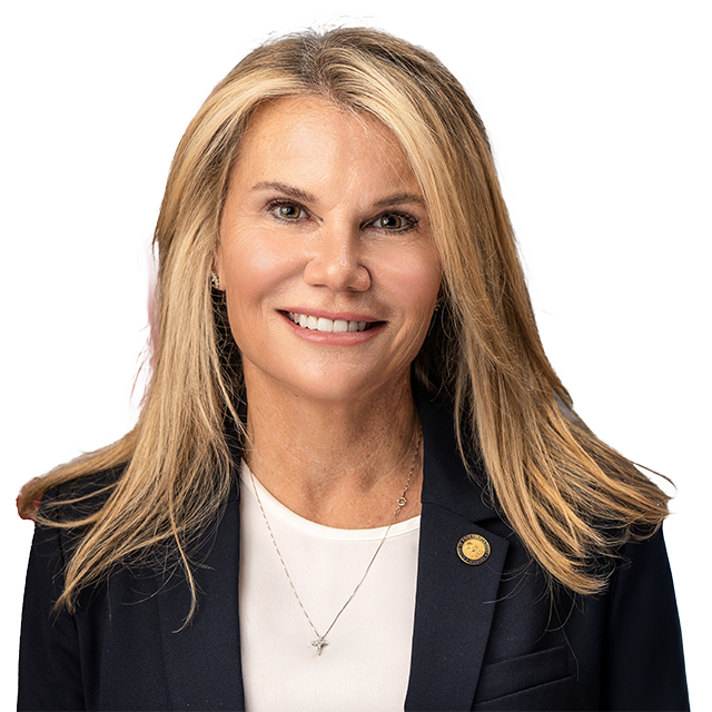 Portrait of Lauren Melo