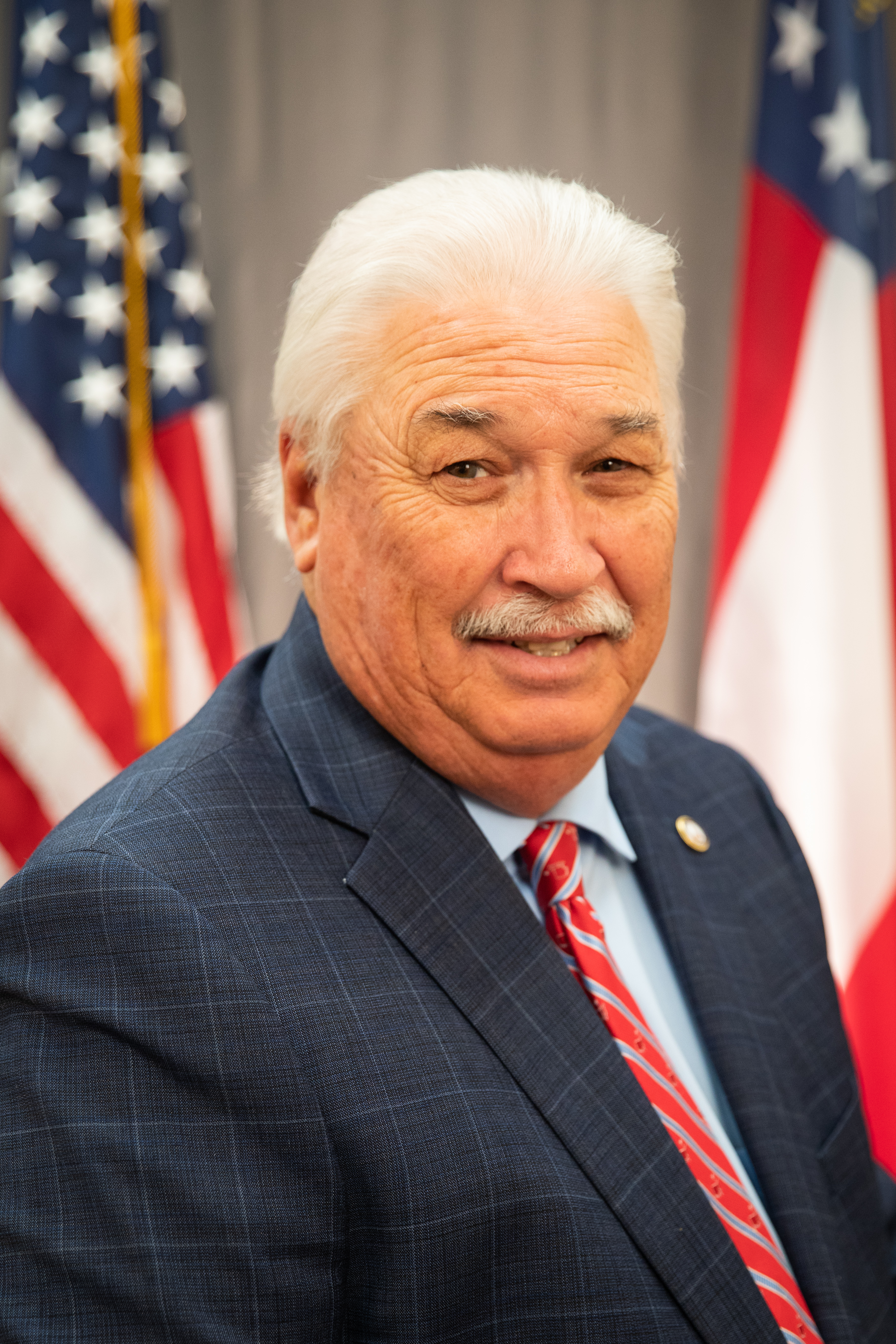 Portrait of Lee Anderson