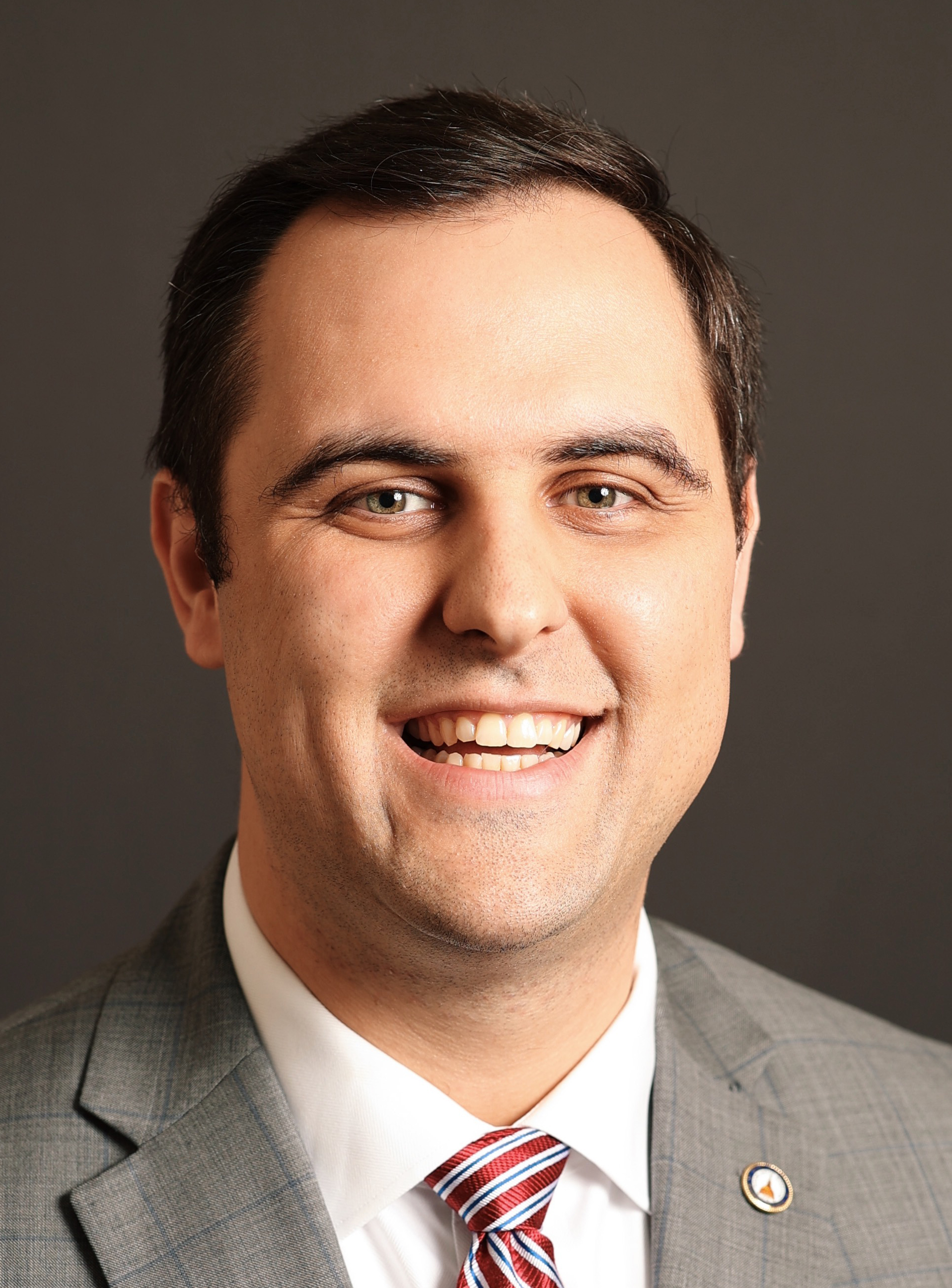 Portrait of Martin Momtahan