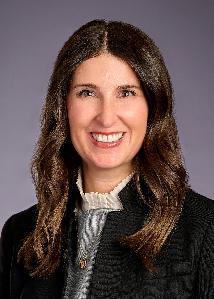 Portrait of Lori Den Hartog