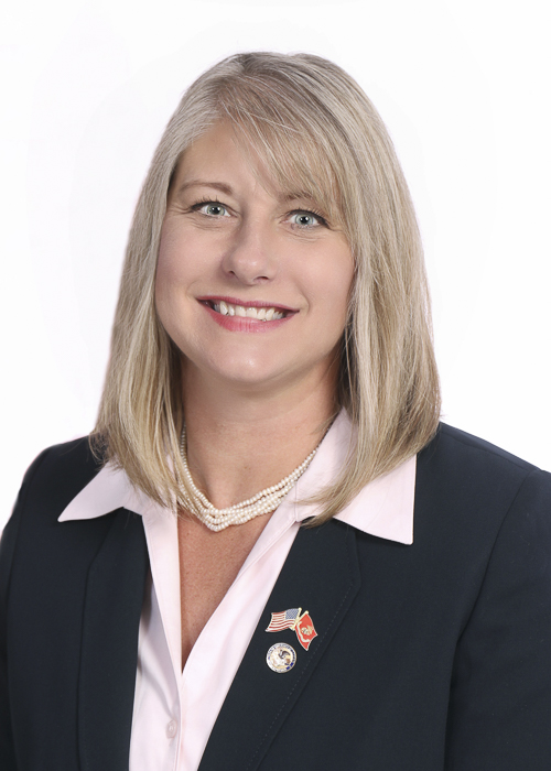 Portrait of Stephanie Kifowit