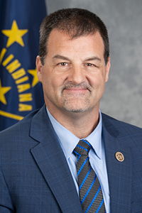 Portrait of Randy Maxwell