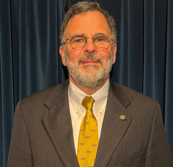 Portrait of Chris Pringle