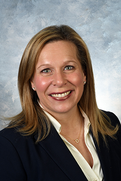 Portrait of Amanda Mays Bledsoe