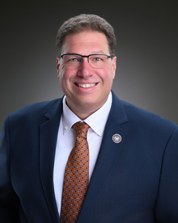 Portrait of Brian Glorioso