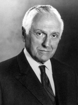 Bruce Sundlun portrait