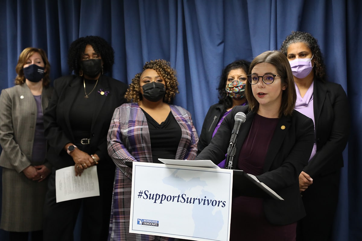 Laurie Pohutsky portrait