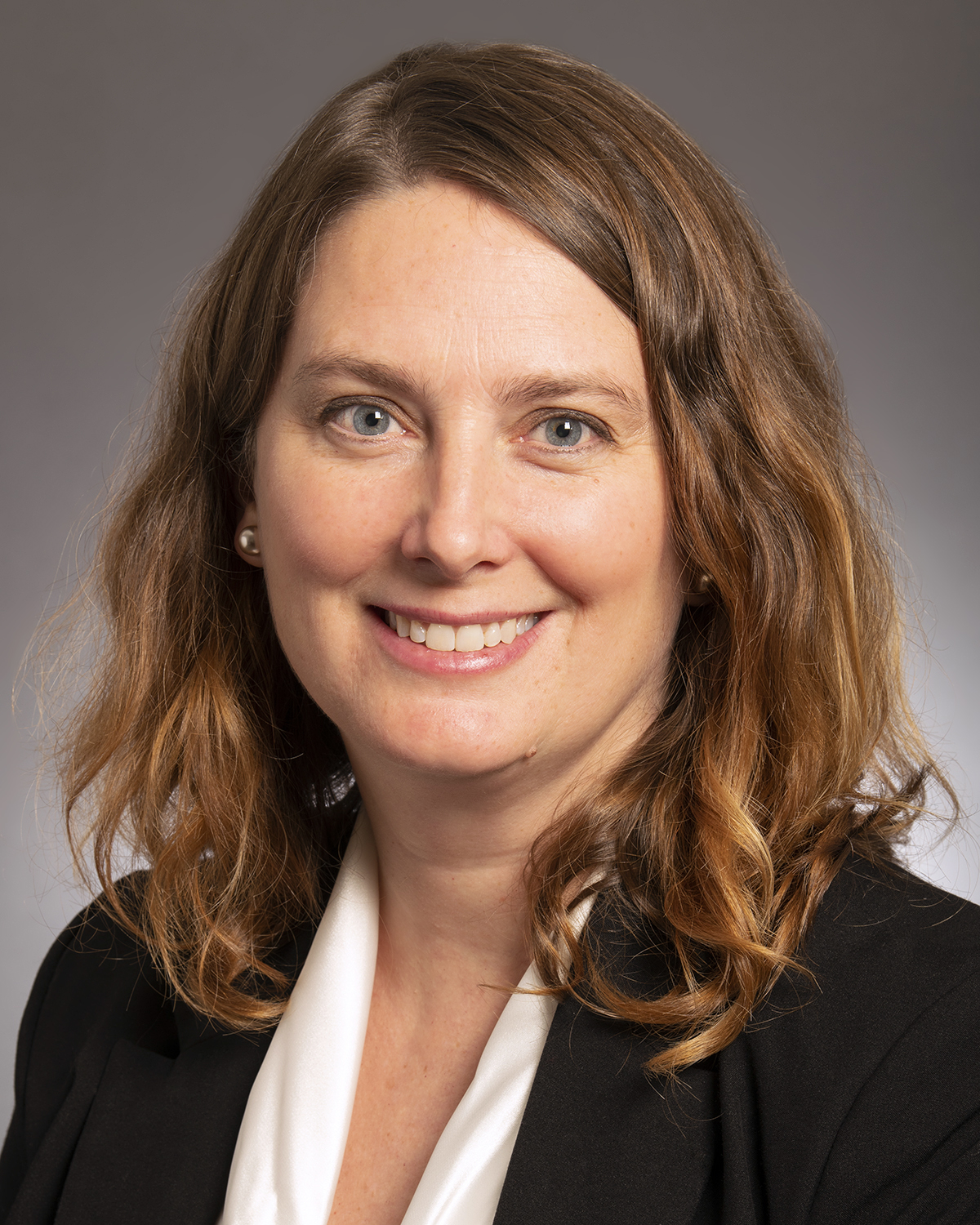 Portrait of Jen McEwen