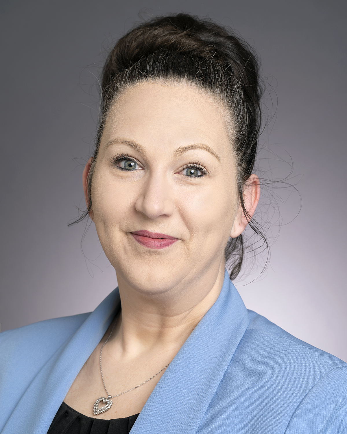 Portrait of Liz Boldon