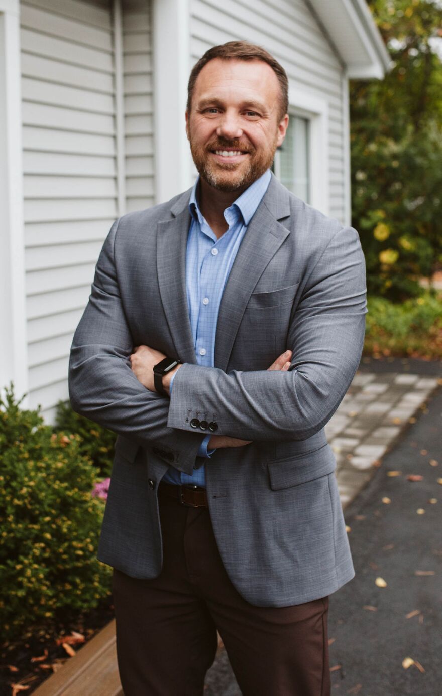 Garrett Mason portrait