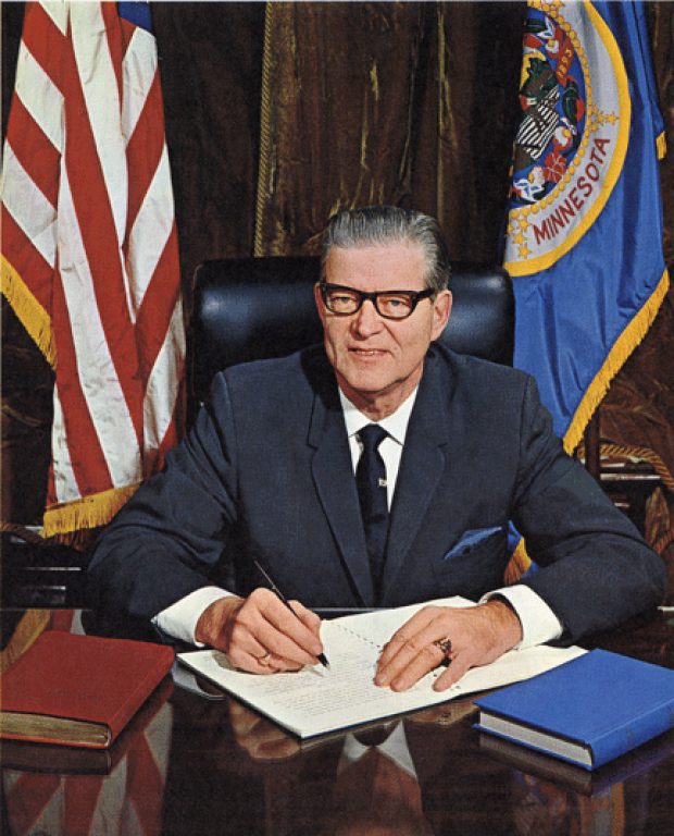 Harold LeVander portrait