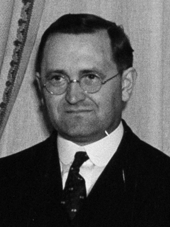 Portrait of Harry H. Peterson
