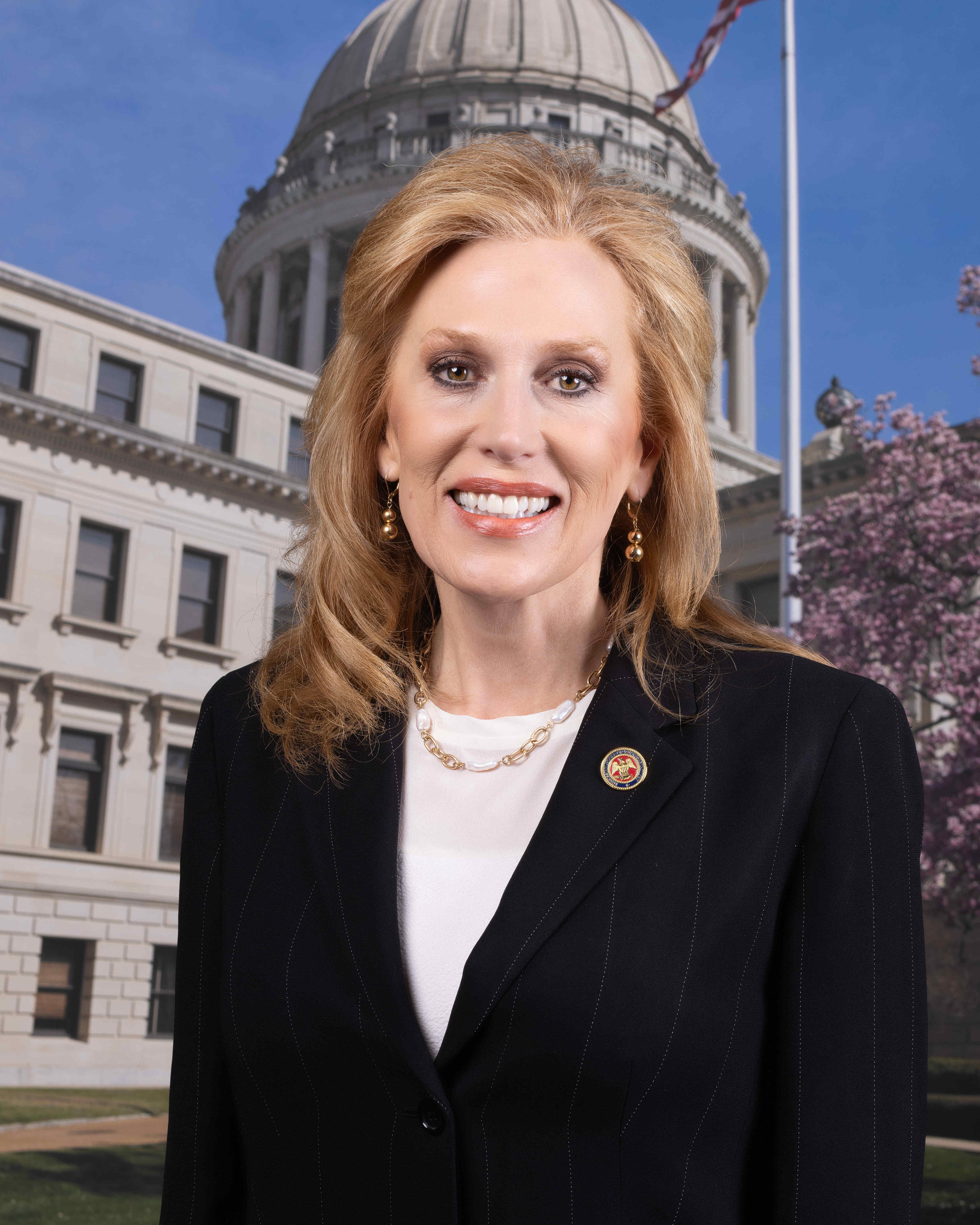 Portrait of Beth Luther Waldo