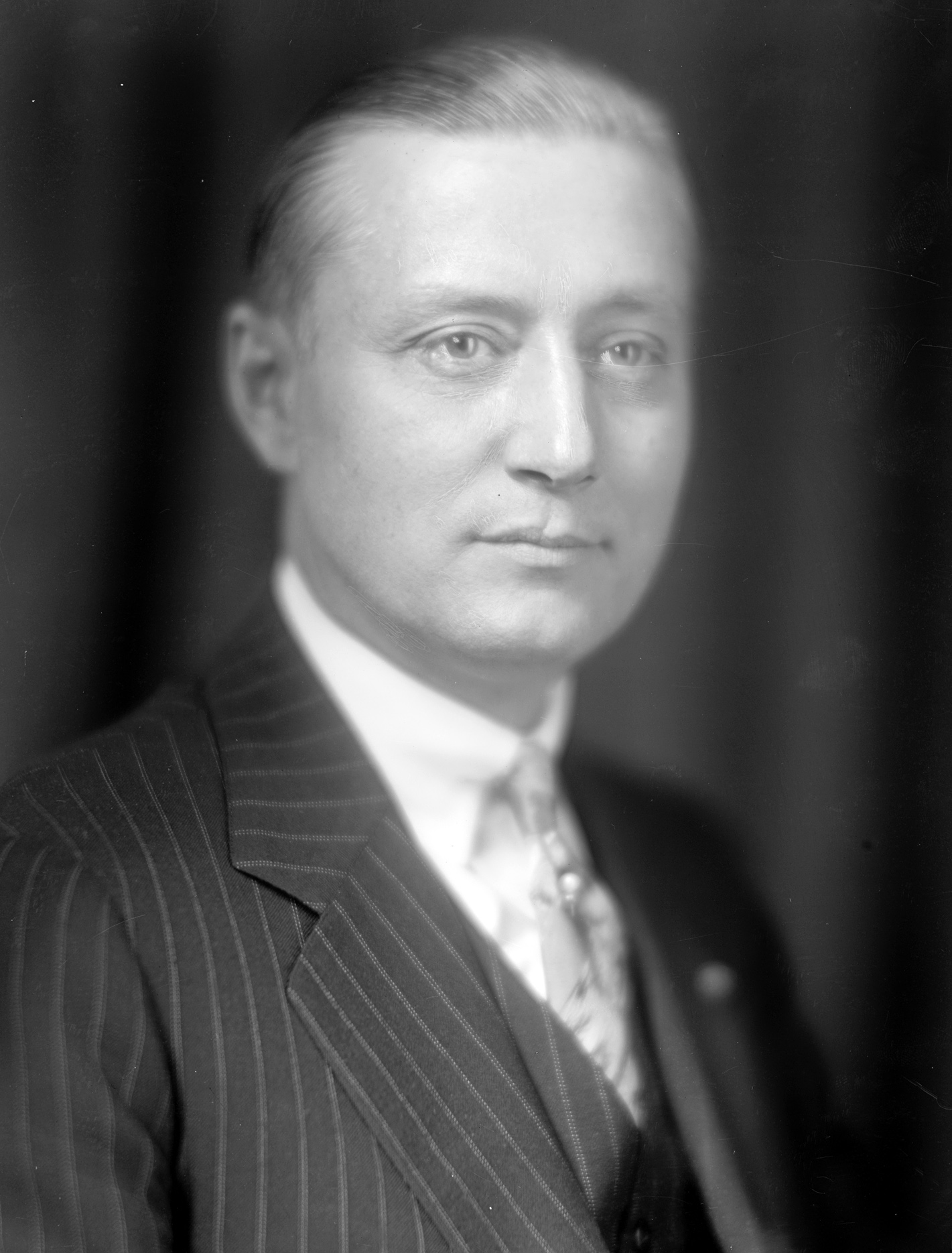Martin L. Davey portrait