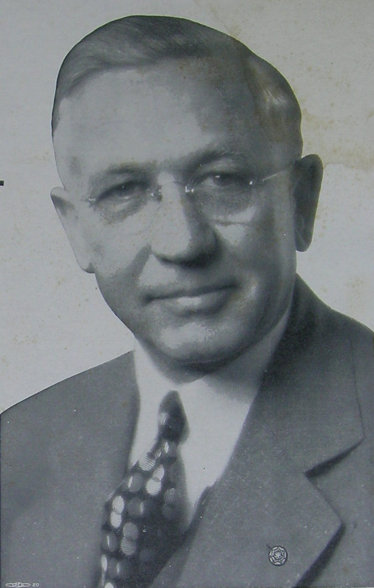 Oscar Rennebohm portrait