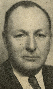 Portrait of Ross Rizley
