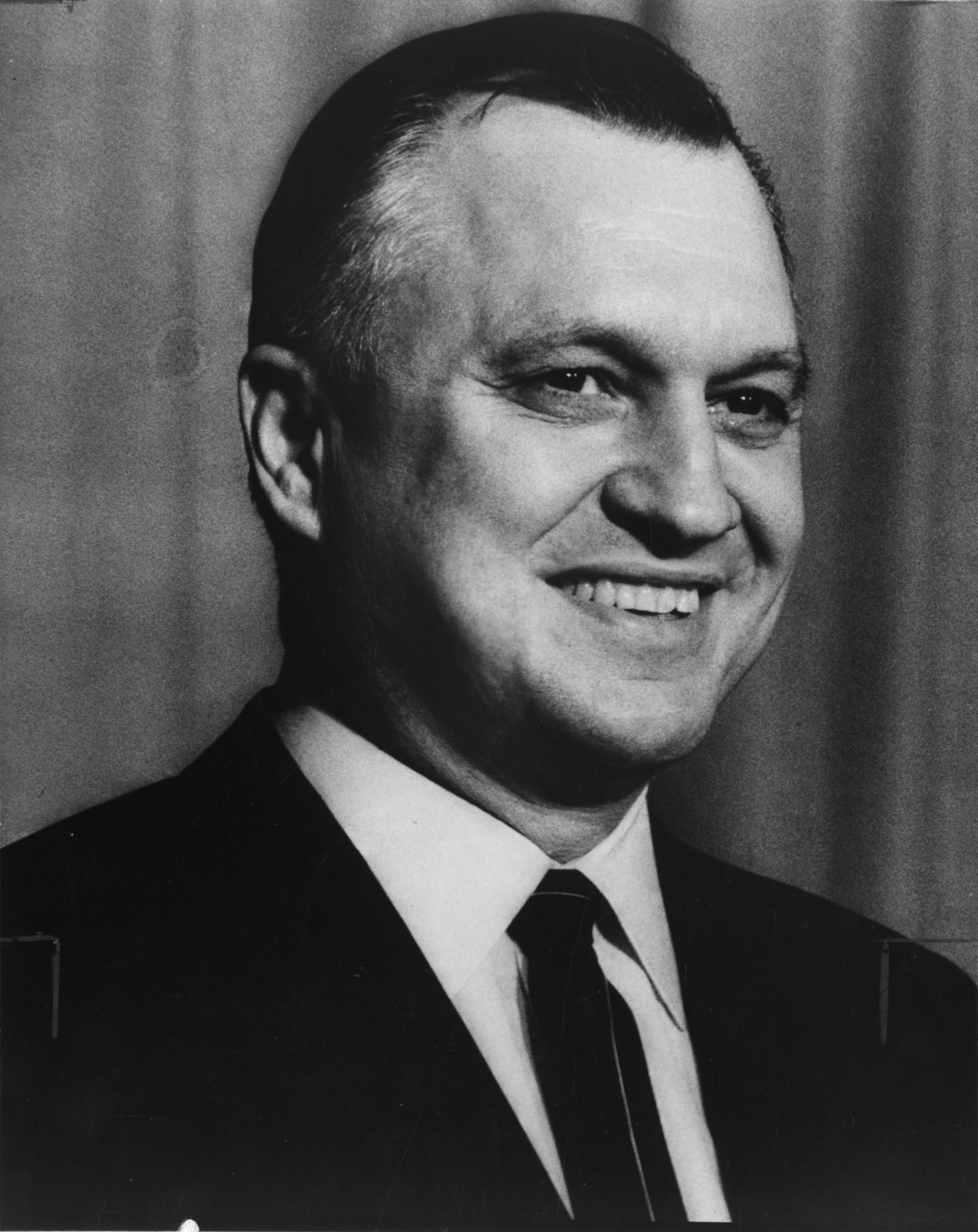 Wally Hickel portrait