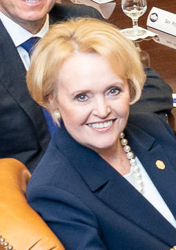 Beverly Powell portrait