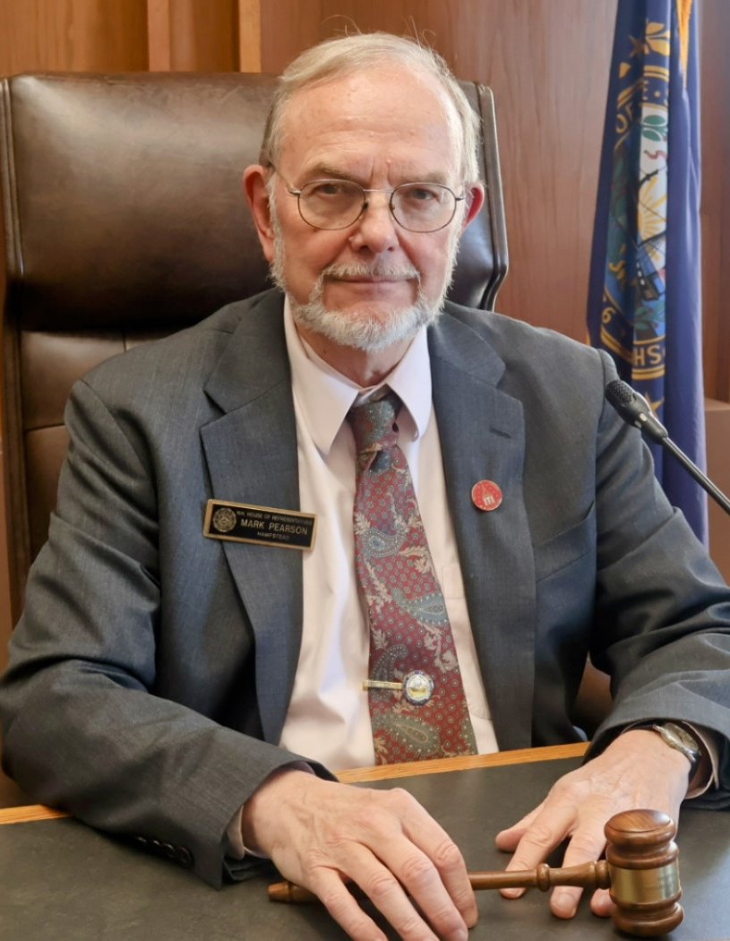 Portrait of Mark Pearson