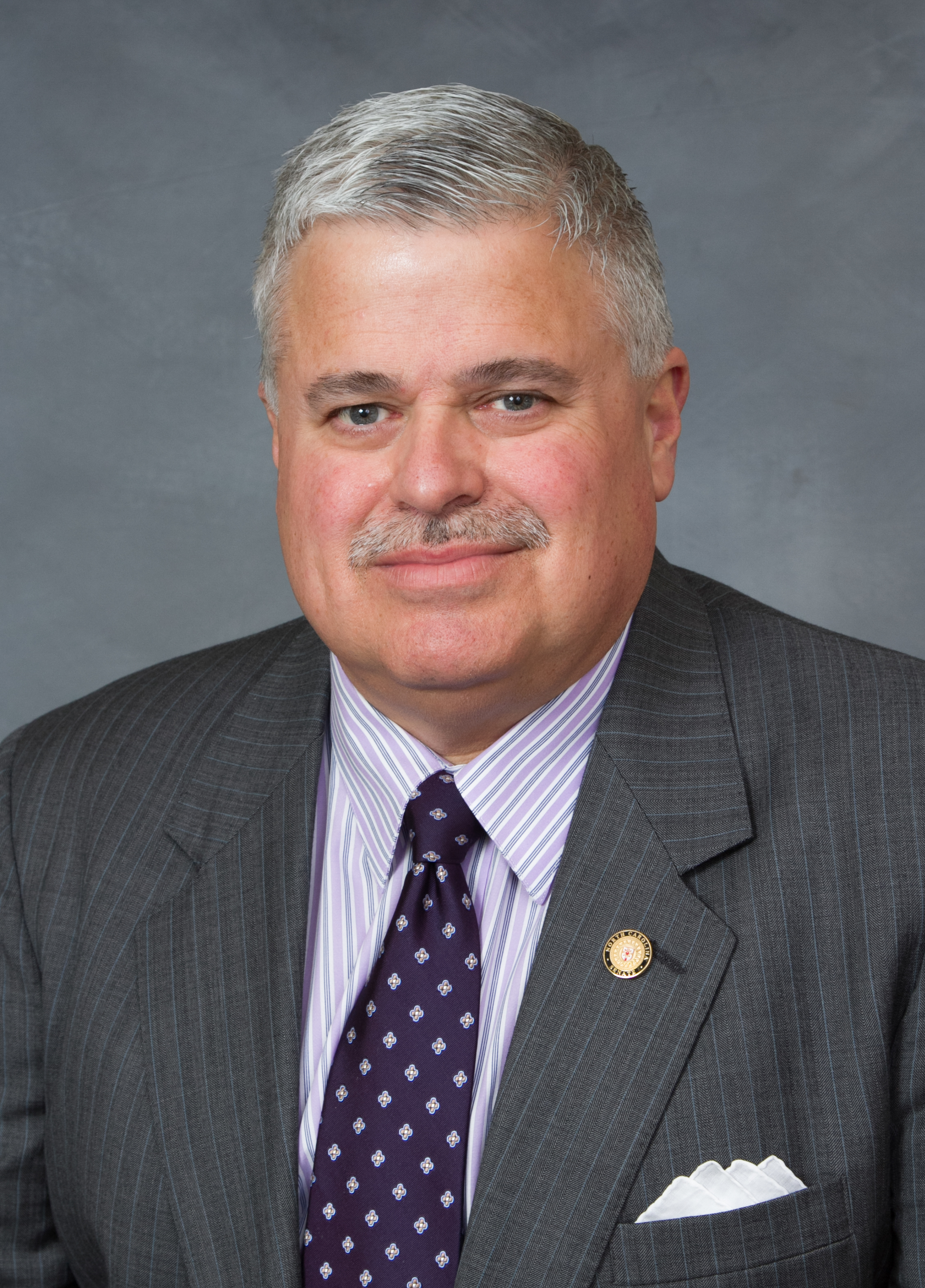 Portrait of Tom Apodaca