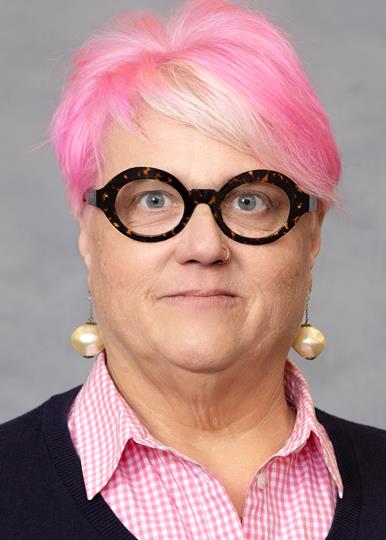 Portrait of Allison Dahle