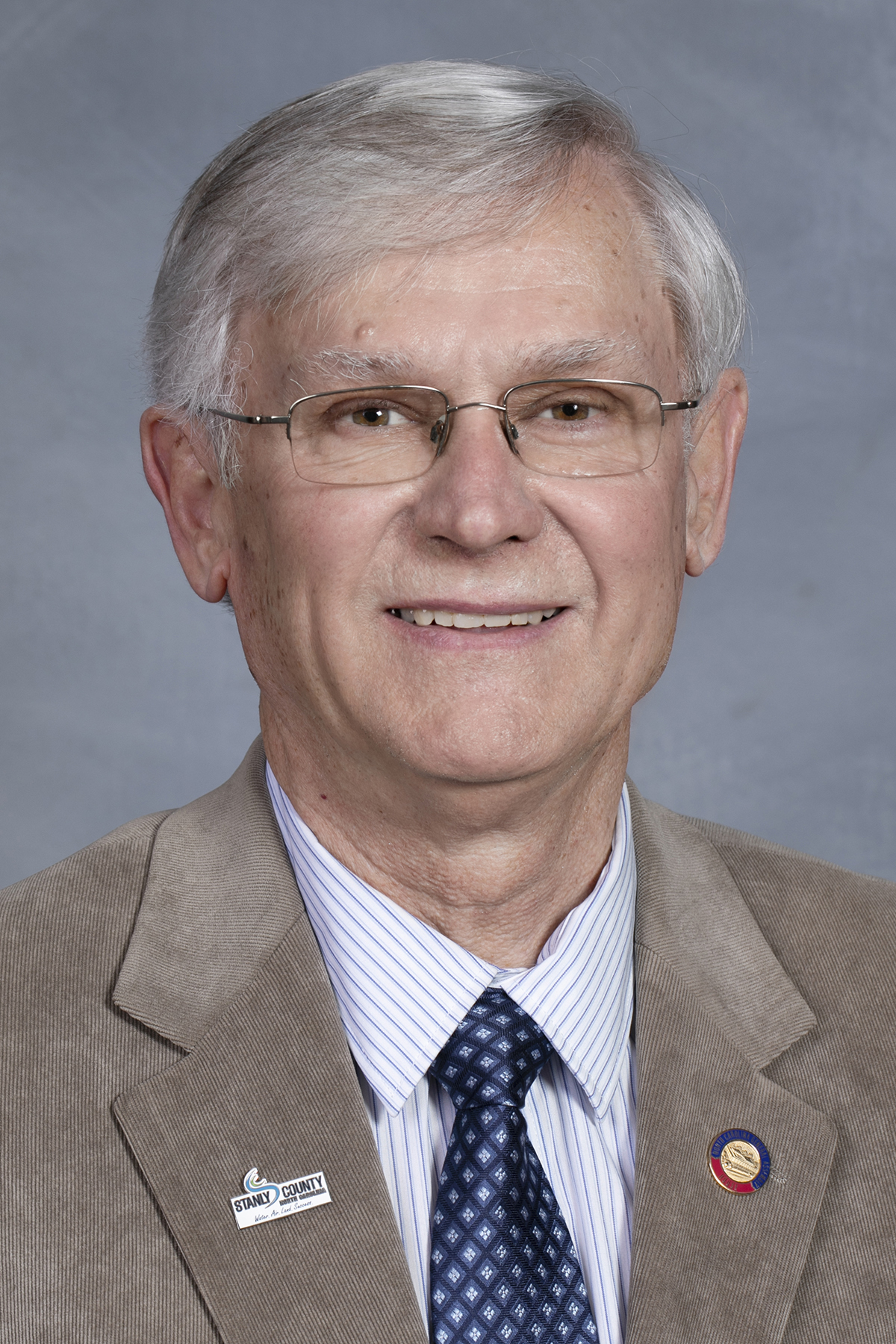 Portrait of Wayne Sasser