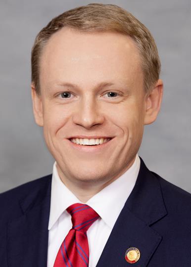 Portrait of Destin Hall