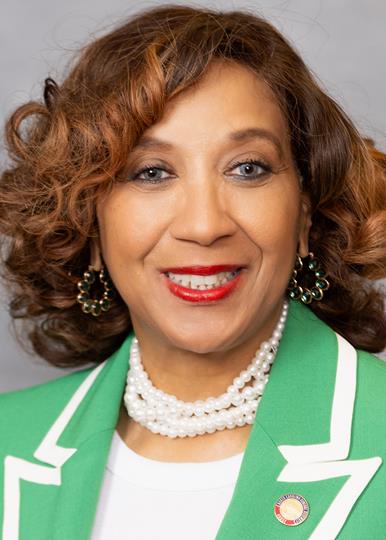 Portrait of Carolyn Logan