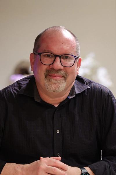 Portrait of David Esrati