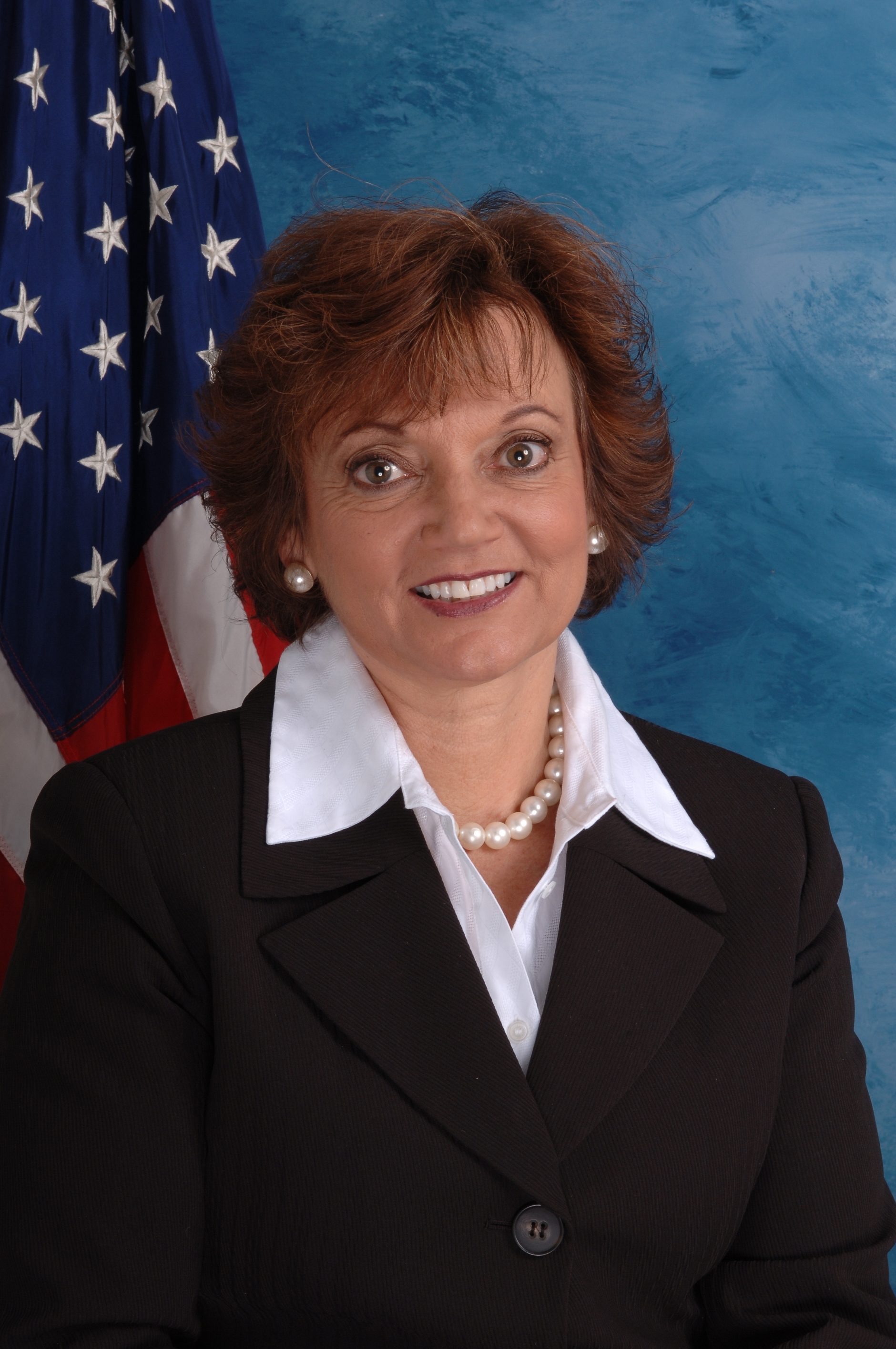 Debbie Halvorson portrait