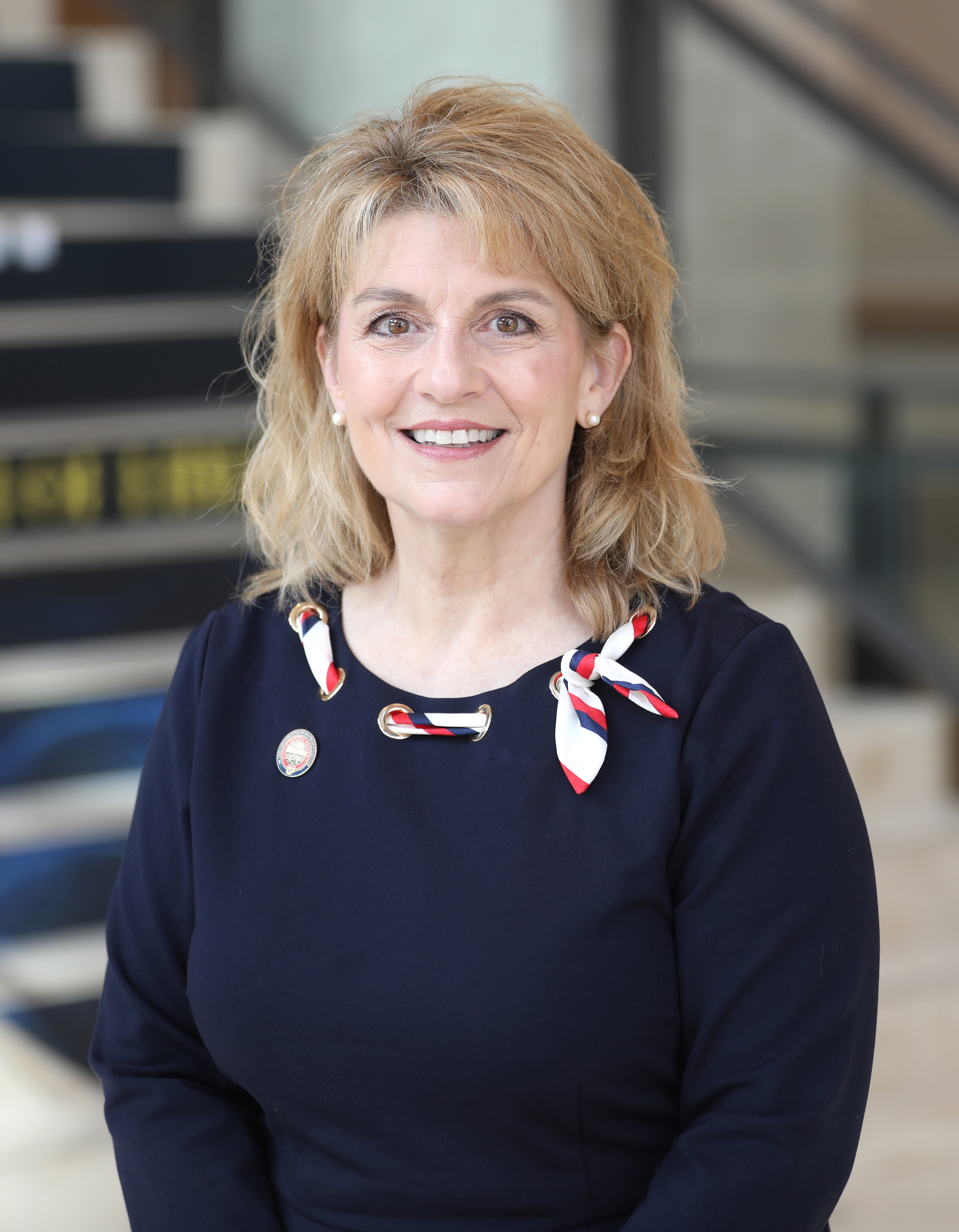 Portrait of Jennifer Gross