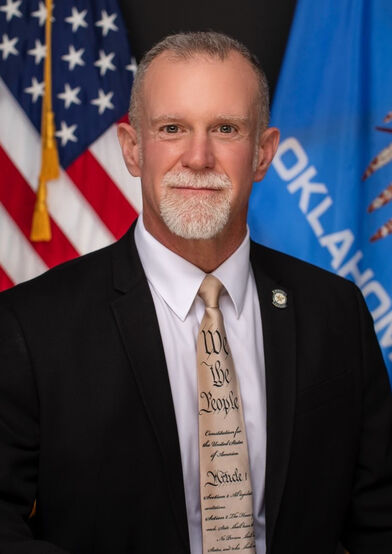 Portrait of Warren Hamilton