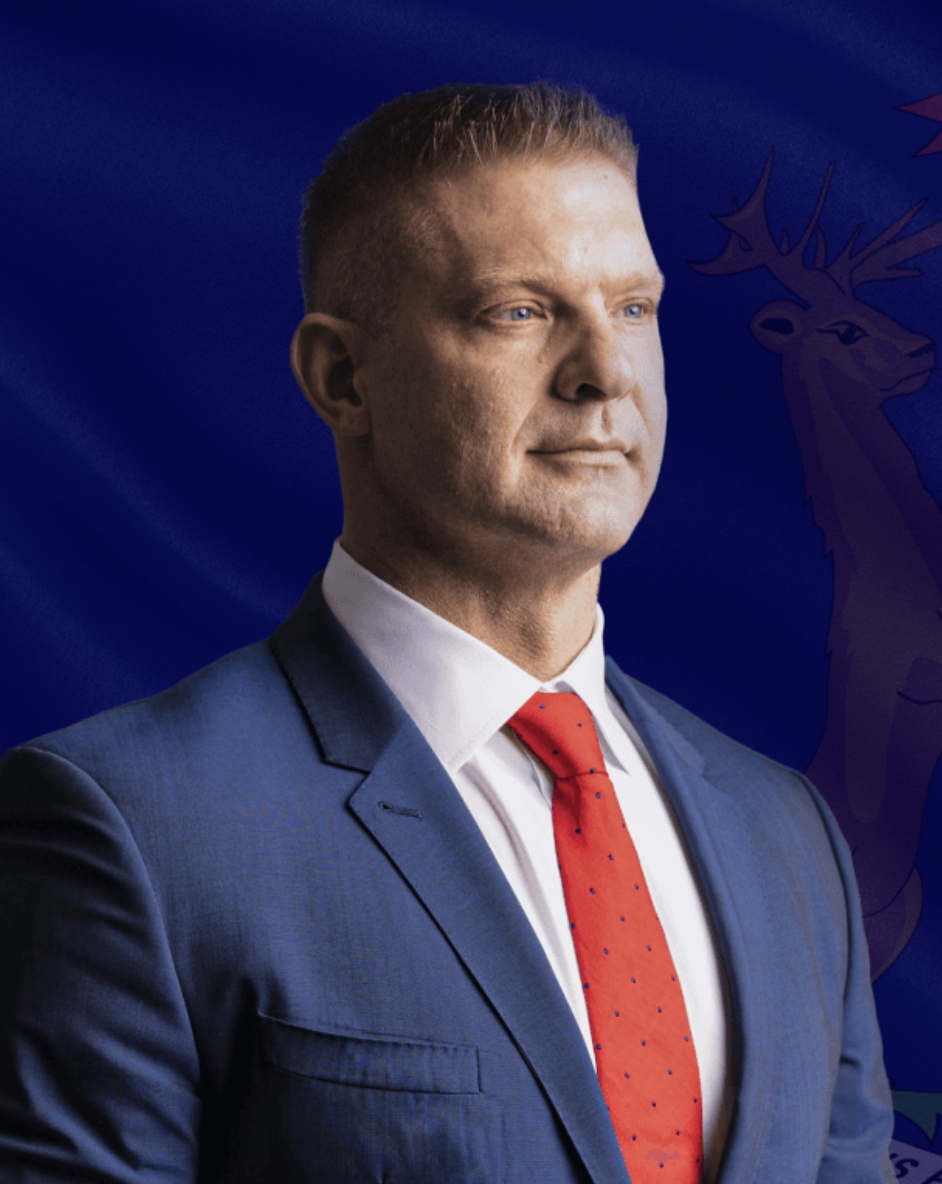 Steven Elliott portrait