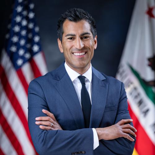 Portrait of Robert Rivas