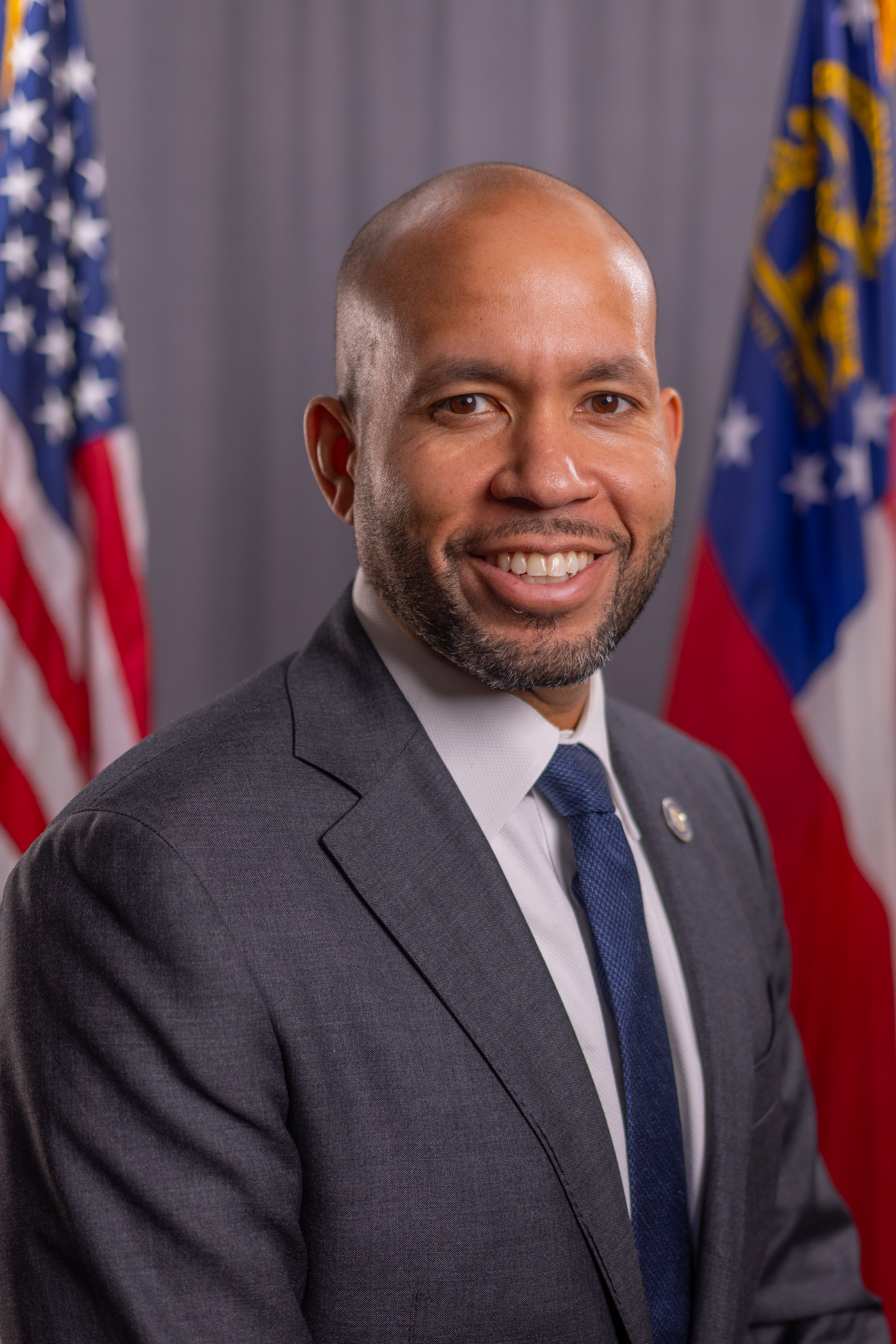 Jason Esteves portrait