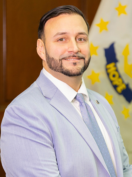 Portrait of Joshua Giraldo