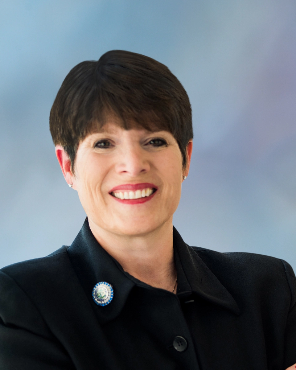 Portrait of Sue Peterson