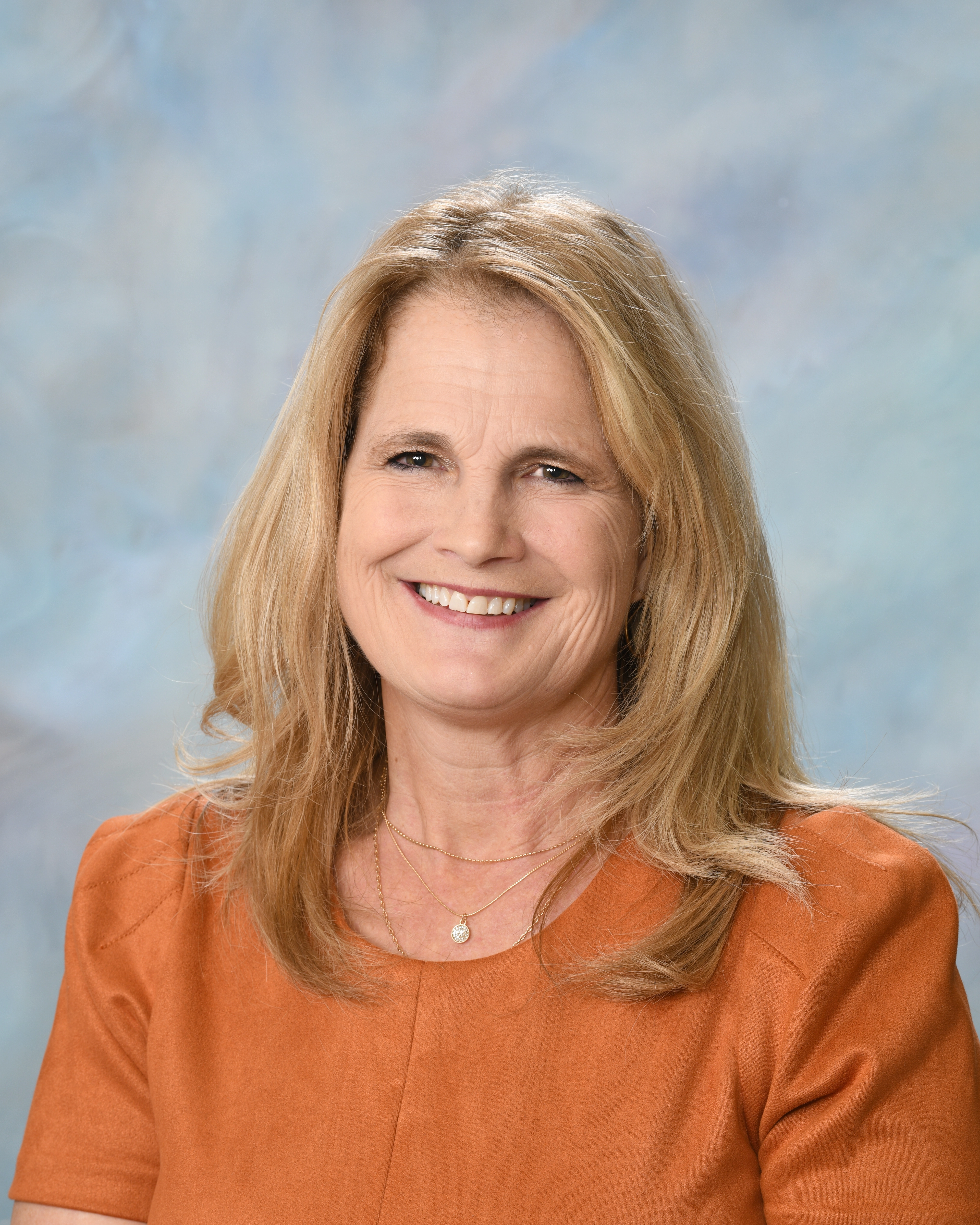 Portrait of Julie Auch