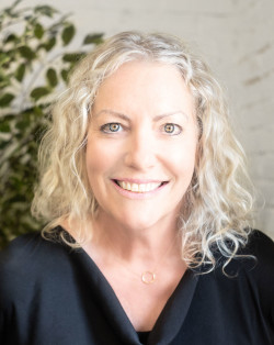 Karen Hegner portrait