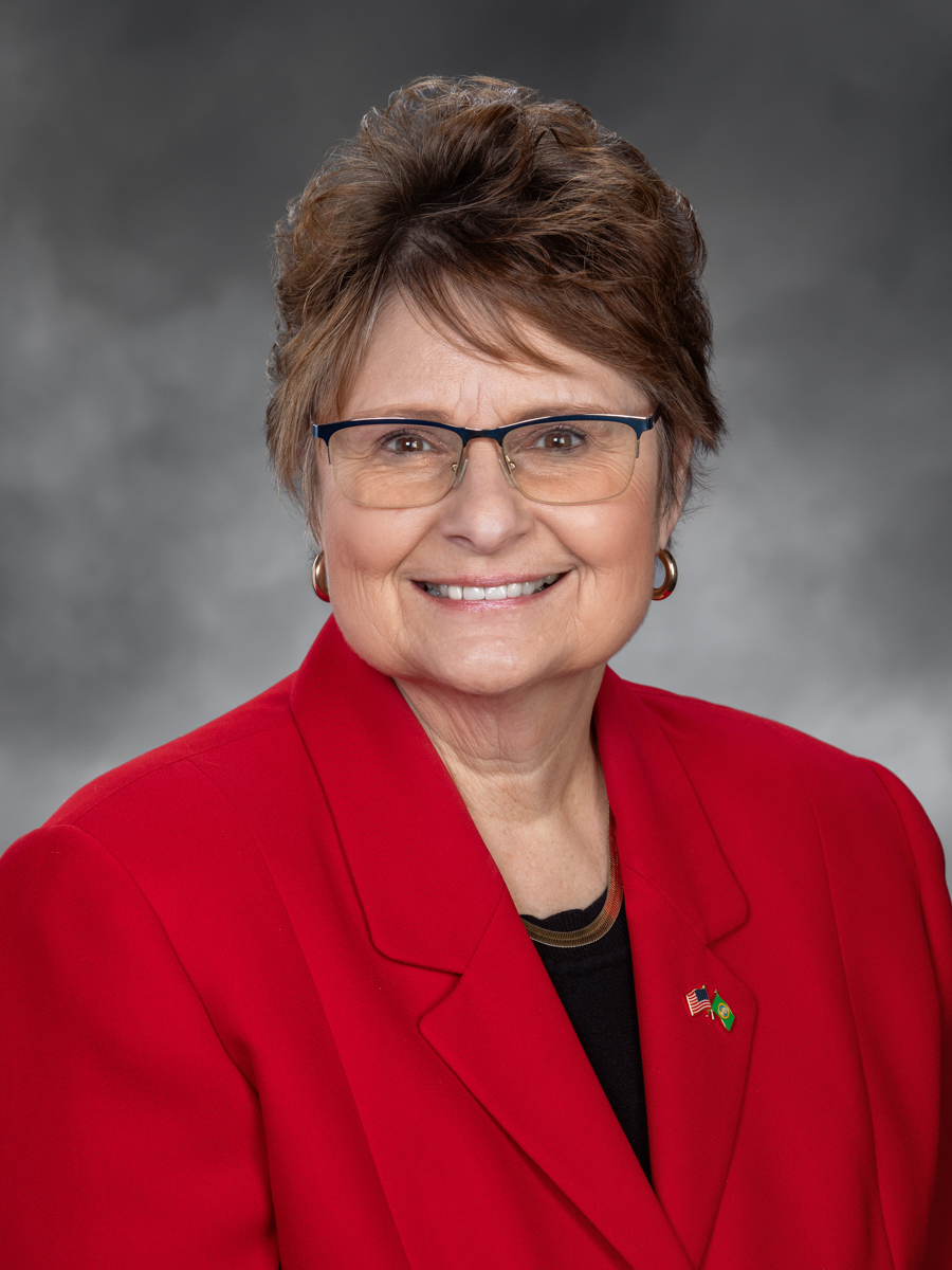 Portrait of Deb Manjarrez