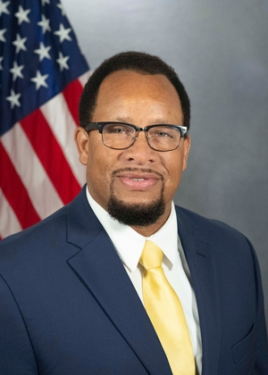 Portrait of Keith Harris