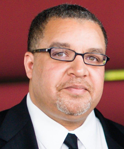 Portrait of Sean Stinnett