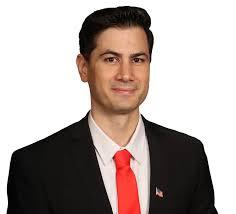 Portrait of Dennis Feitosa