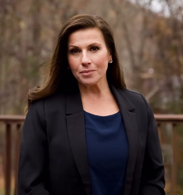 Portrait of Michele Botelho