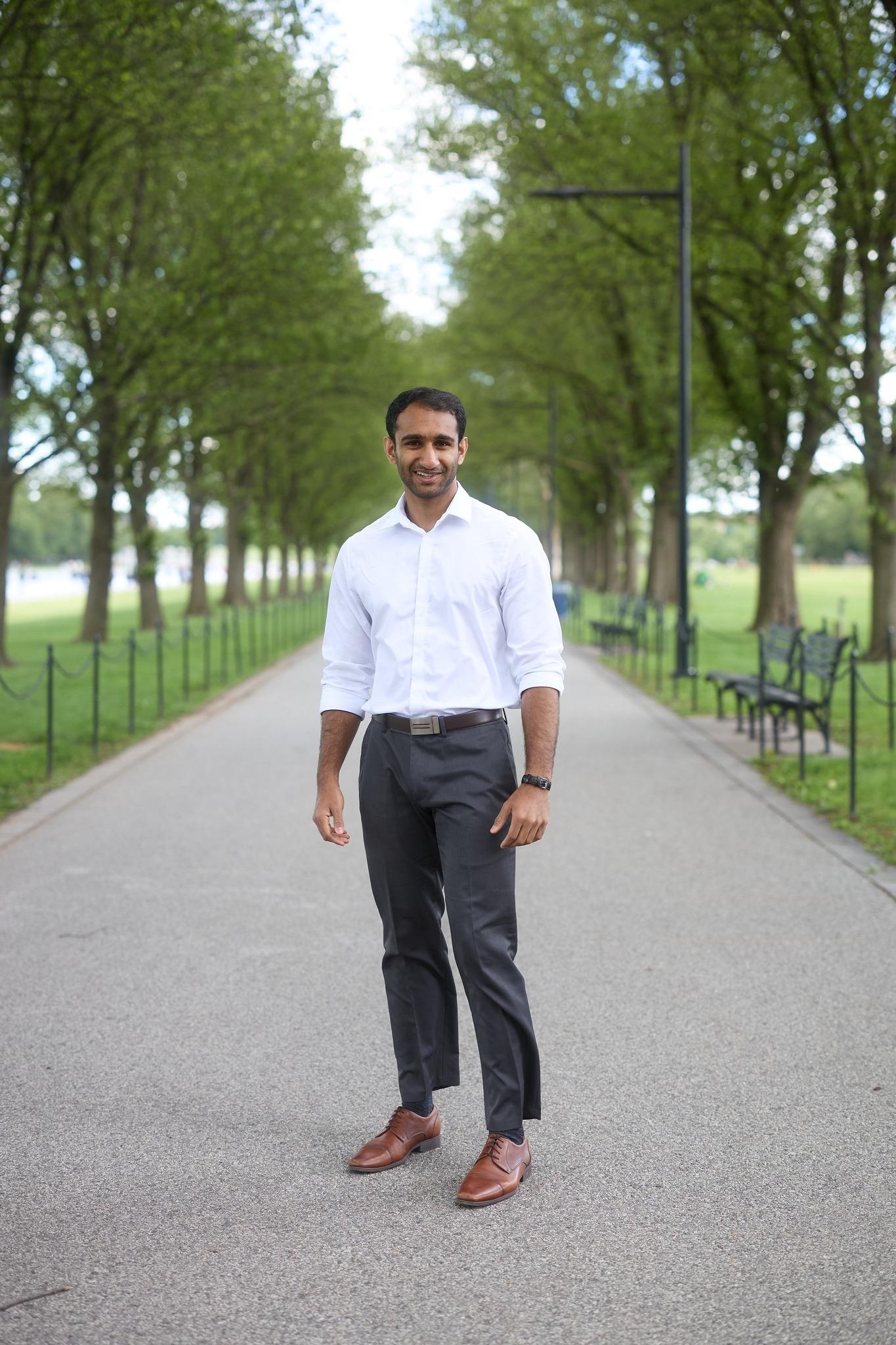 Portrait of Ryan Vetticad