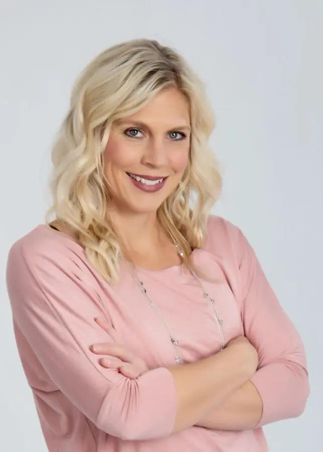 Portrait of Julie Bickelhaupt