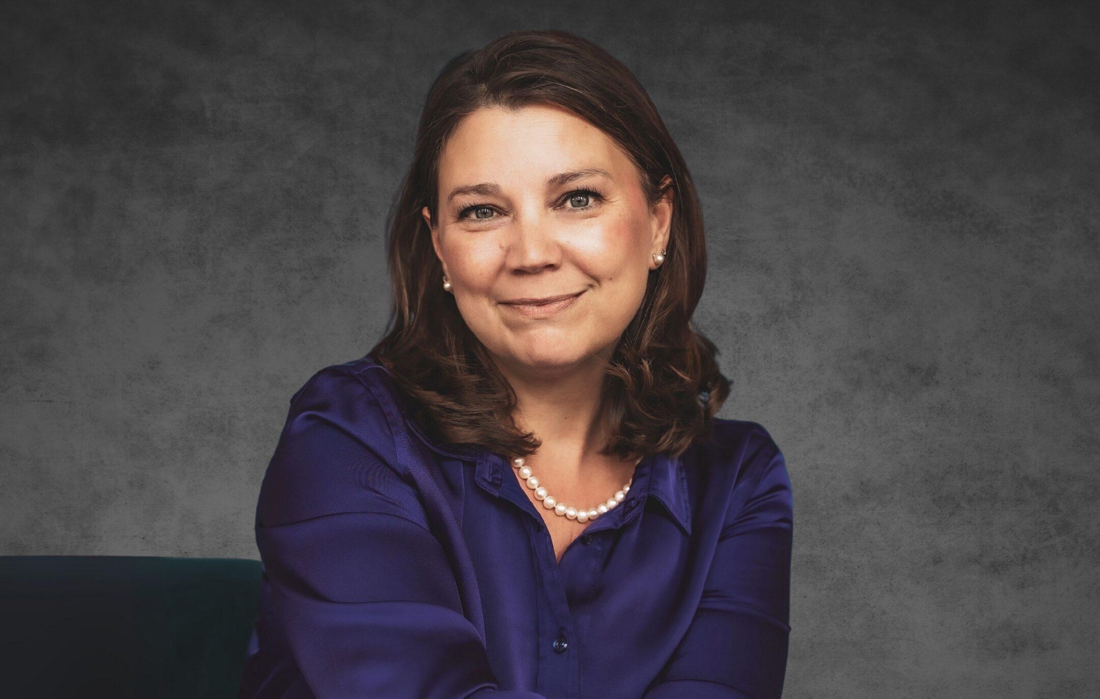 Portrait of Crystal Rhoades