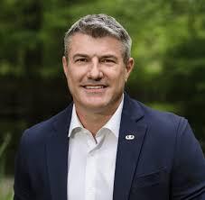 Portrait of Chris Bright