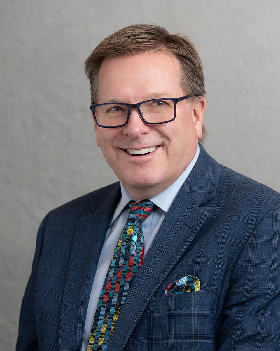 Portrait of Mike Petersen