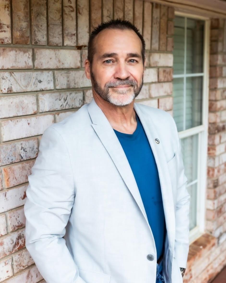 Portrait of Troy Green